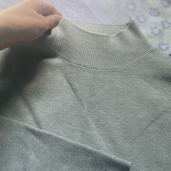 Zara Basic Top - Picture 4 of 4